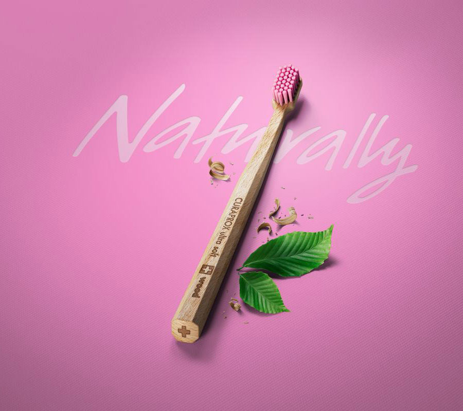 Зубная щетка Curaprox CS Wood