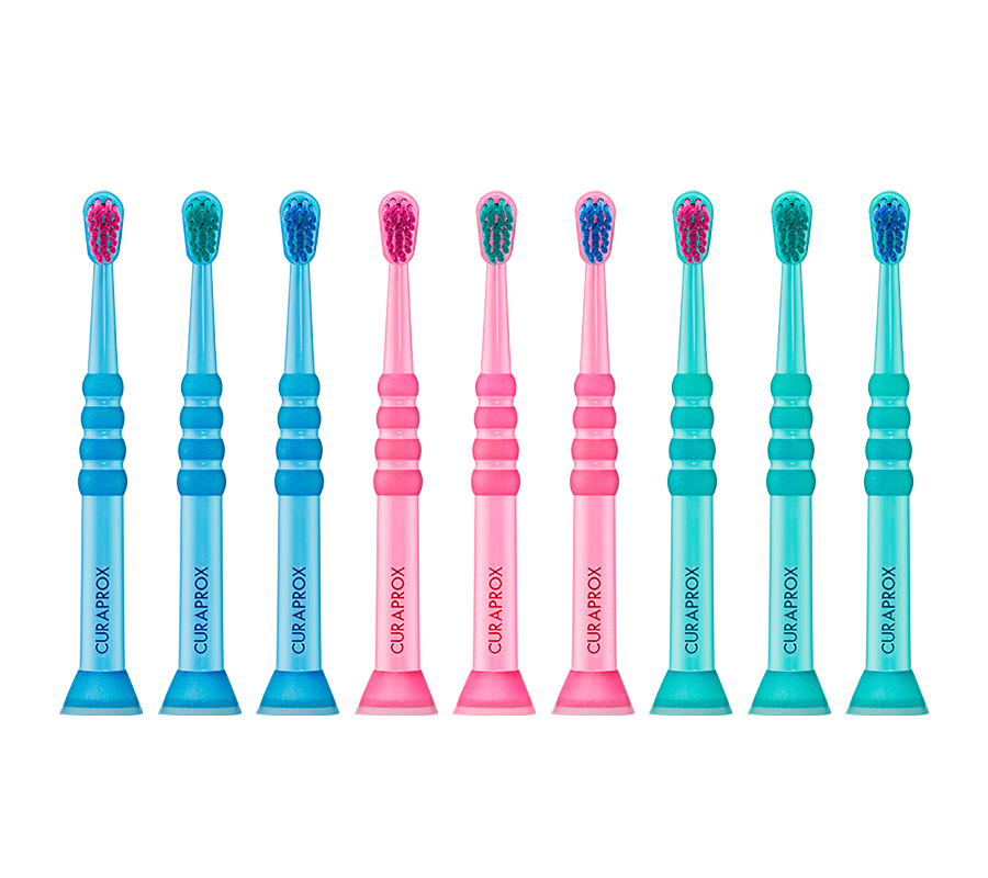 Детская зубная щетка Curaprox Baby 4100 Ultra Soft (от 0 до 4 лет)