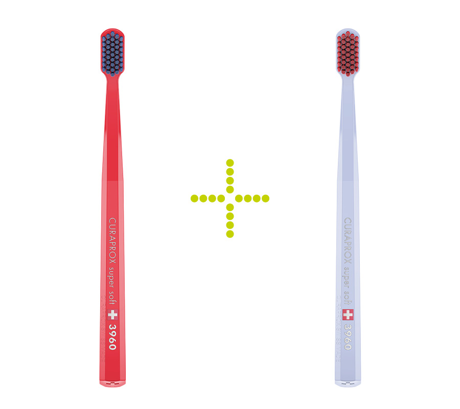 Набор зубных щеток Curaprox CS 3960 Super Soft (2 шт.), (красная и голубая)
