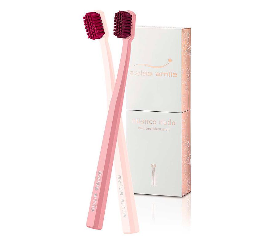Набор Swiss Smile из двух мягких зубных щеток "Nuance Nude"